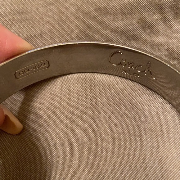 Coach silver bangle in excellent condition. - Picture 3 of 3